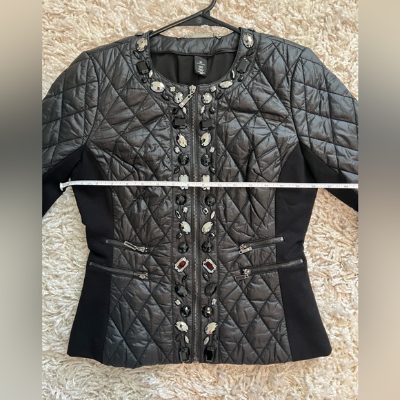 Brand new White House Black Market Black Quilted Blazer size XS - Picture 7 of 8